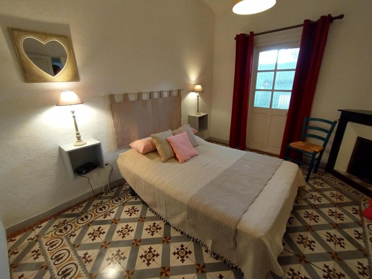 Gite La Serre - Maison De Village Au Calme Et Au Coeur Des Plus Beaux Sites Ardechois Grospierres Luaran gambar